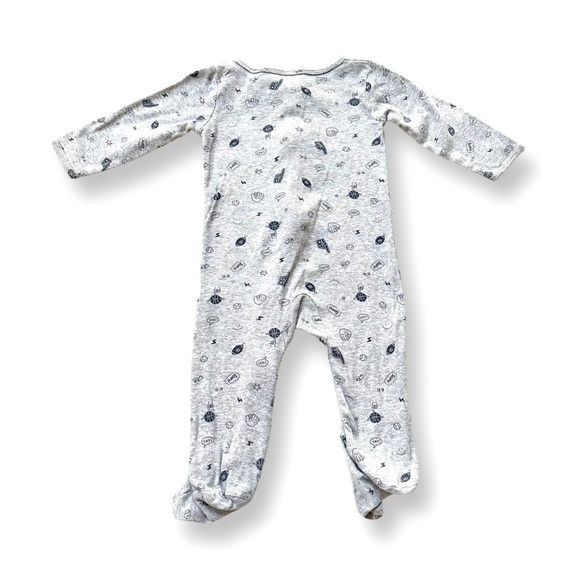 🌼 5 for $25 Carter’s Grey Long Sleeve Cotton Footie Bodysuit Size 9 Months - Picture 2 of 6